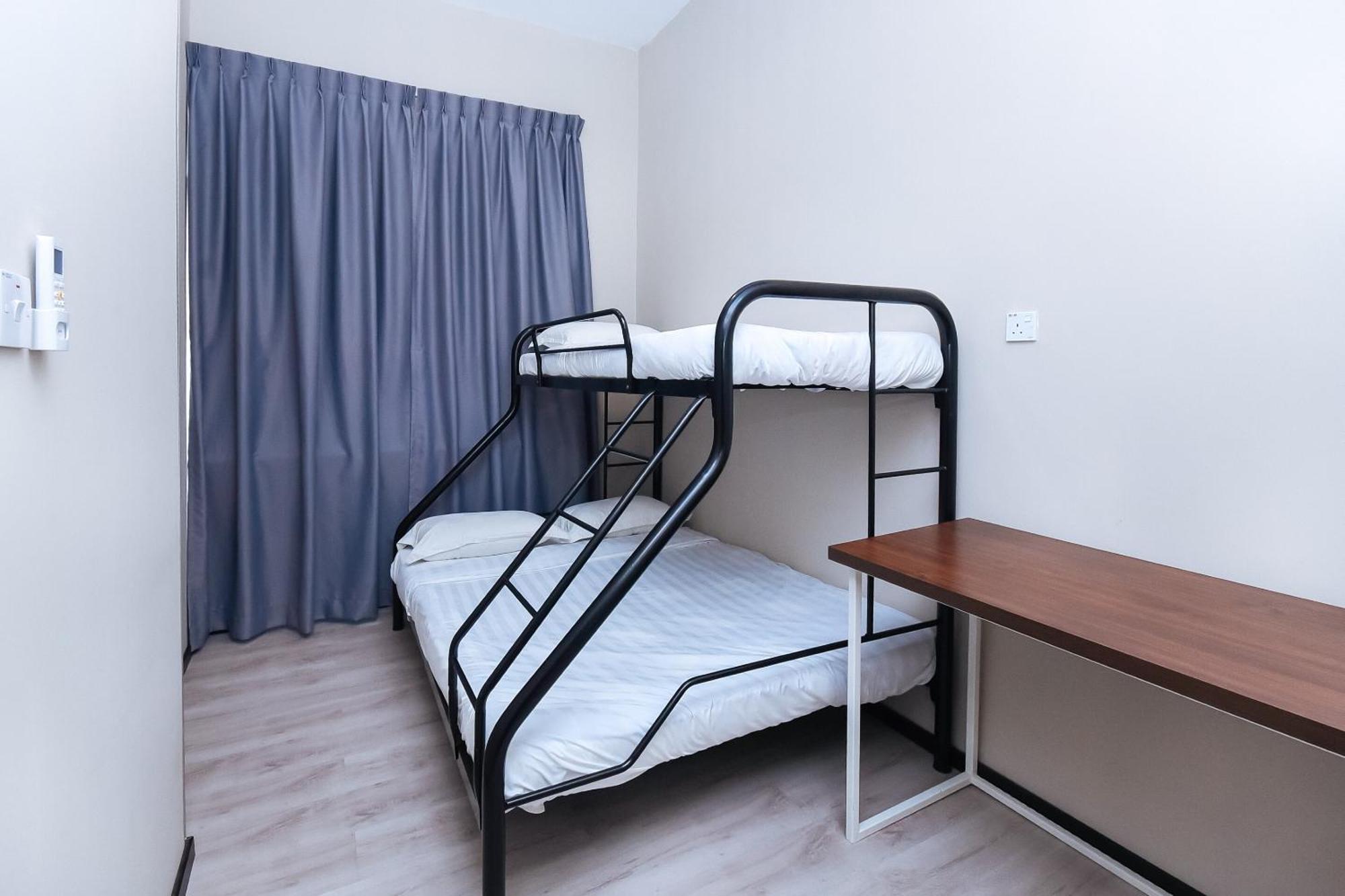 Spot On 89838 Lm Residence Miri Bagian luar foto