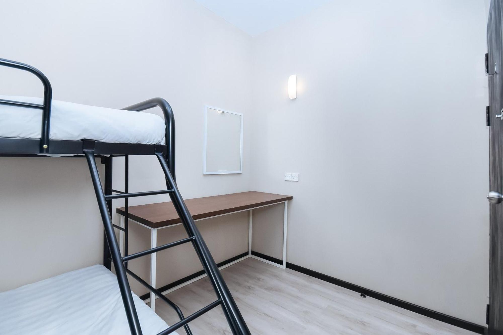 Spot On 89838 Lm Residence Miri Bagian luar foto